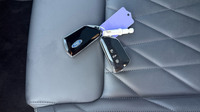 Ford Explorer 250kW Premium 79kWh AWD 5dr Auto Electric Estate